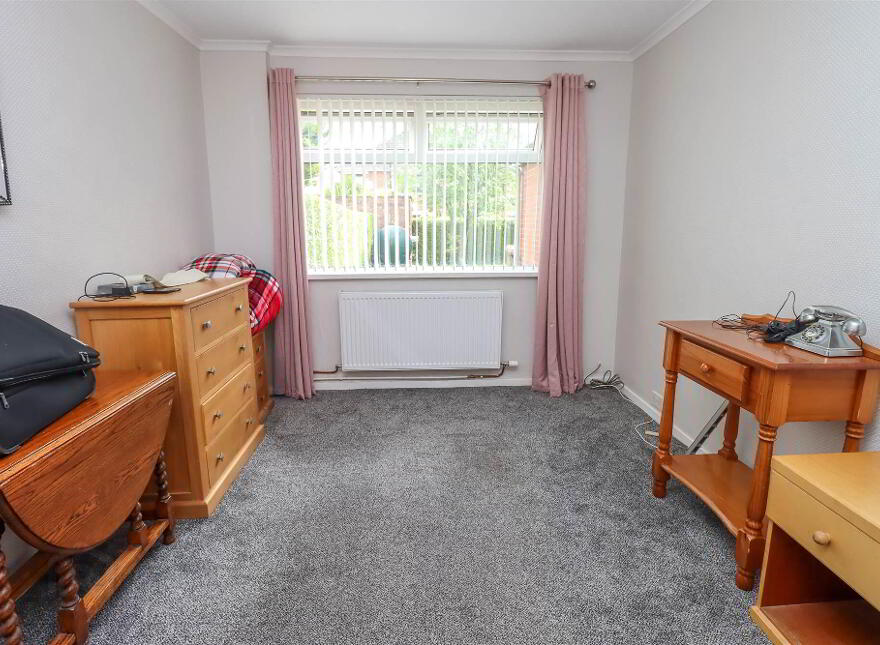 4 Cumberland Drive, Dundonald, Belfast, BT16 2AS