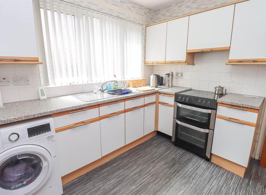 4 Cumberland Drive, Dundonald, Belfast, BT16 2AS