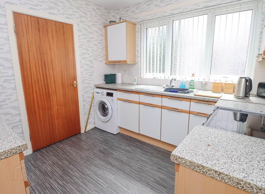 4 Cumberland Drive, Dundonald, Belfast, BT16 2AS