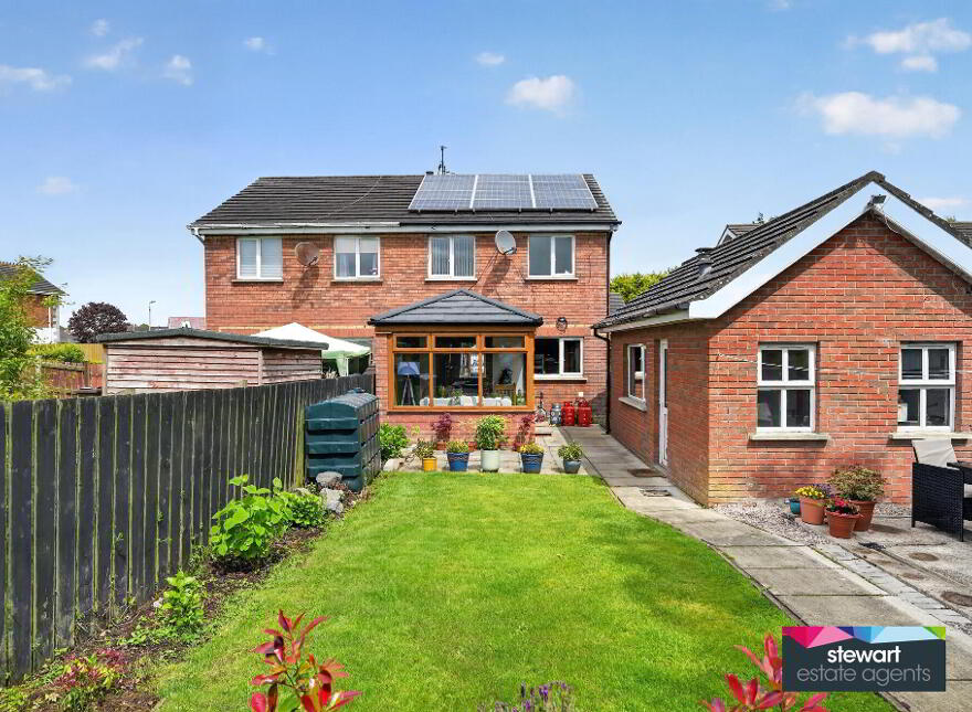 30 Arindale, Moira, Maghaberry, BT67 0SY