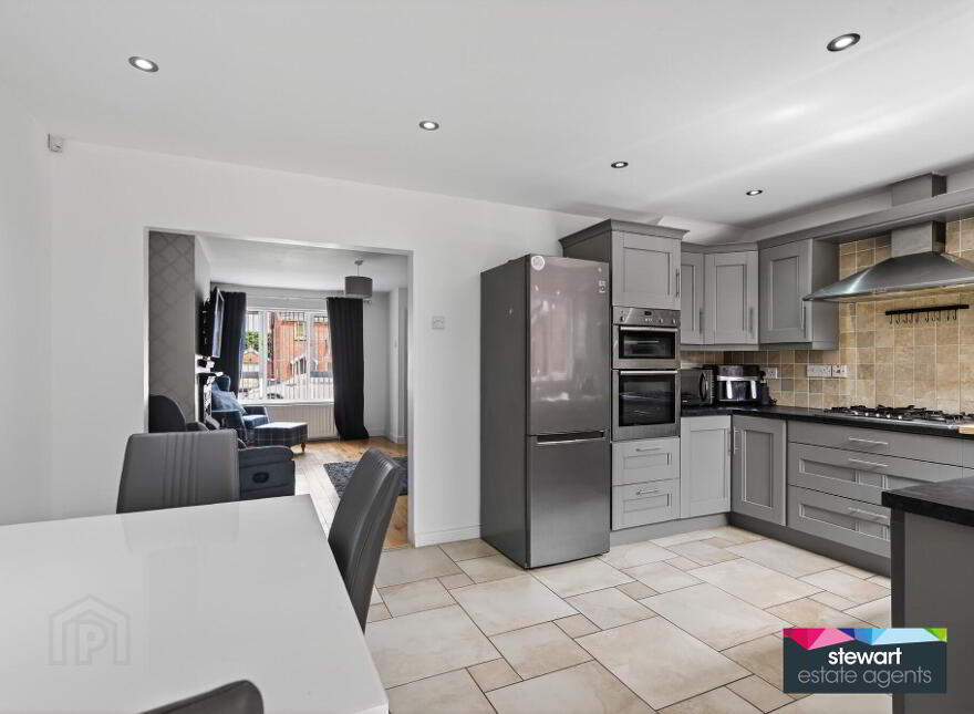 30 Arindale, Moira, Maghaberry, BT67 0SY