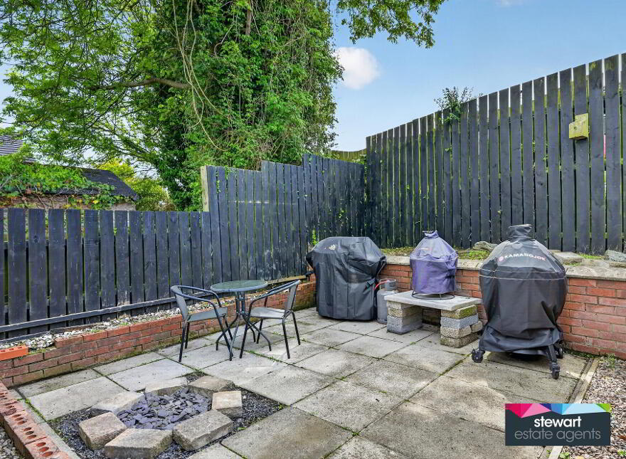 30 Arindale, Moira, Maghaberry, BT67 0SY