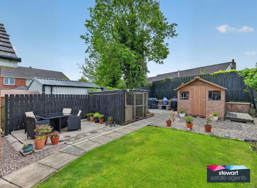 30 Arindale, Moira, Maghaberry, BT67 0SY