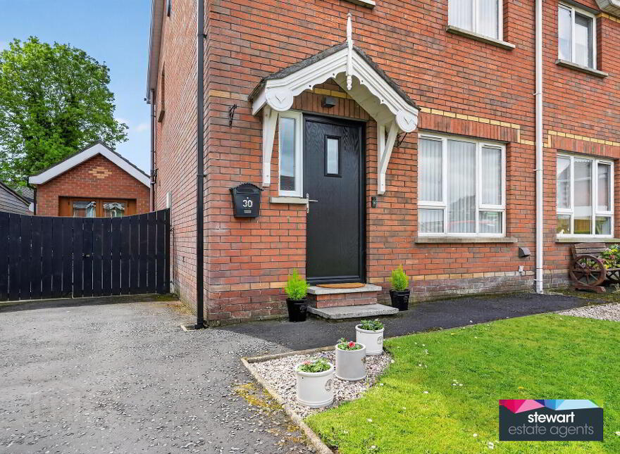 30 Arindale, Moira, Maghaberry, BT67 0SY