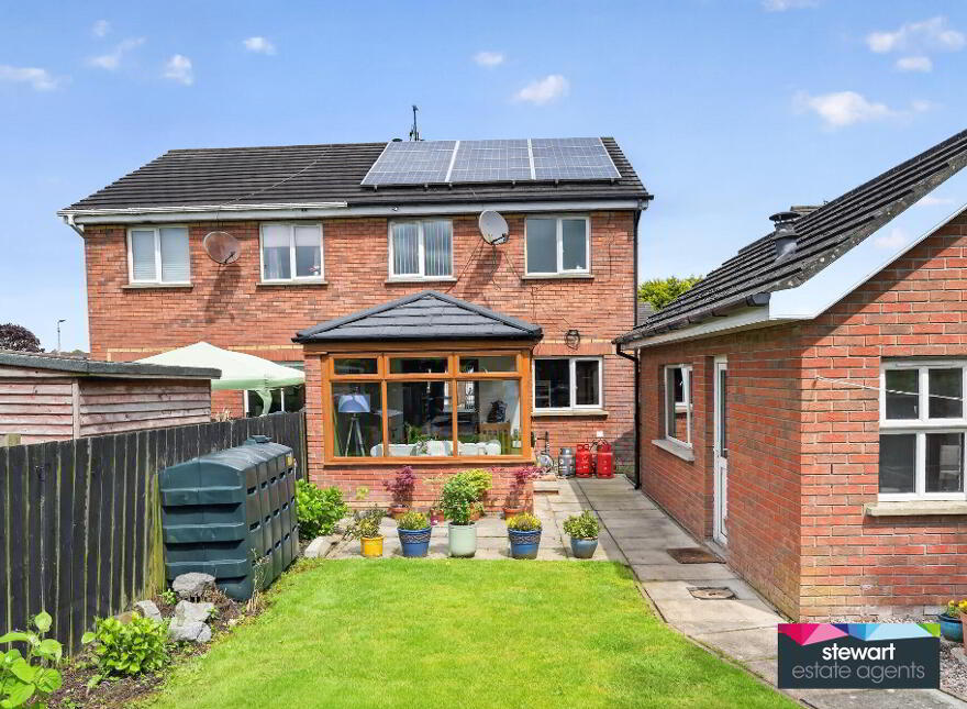 30 Arindale, Moira, Maghaberry, BT67 0SY