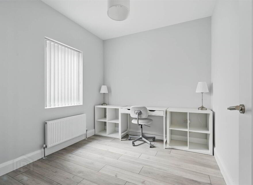 Apt 3, 37 Wellington Park, Lisburn Road, Belfast, BT9 6DN