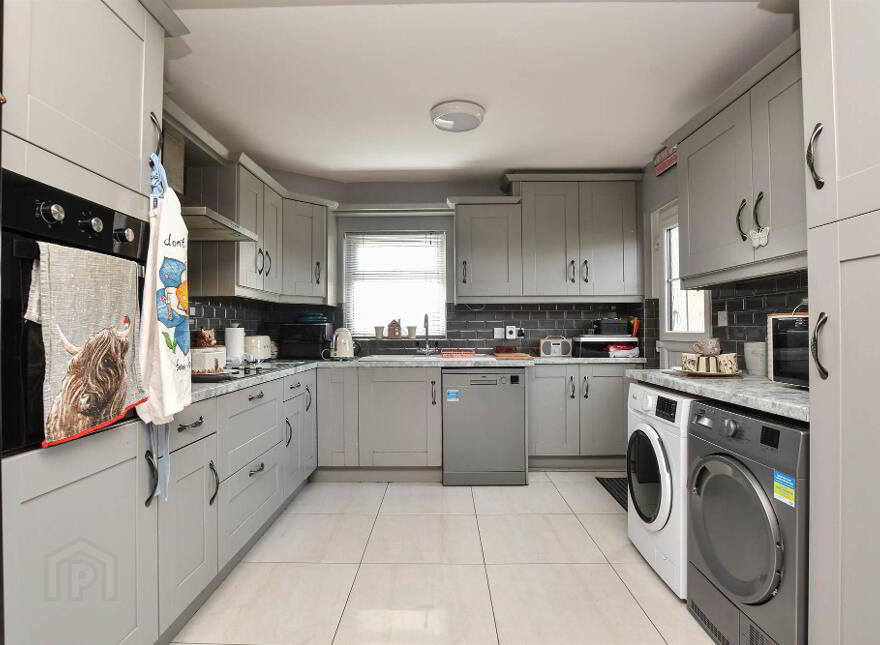 39 Marian Park, Ballykinlar, Downpatrick, BT30 8DJ