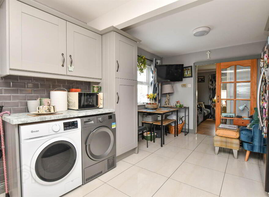 39 Marian Park, Ballykinlar, Downpatrick, BT30 8DJ