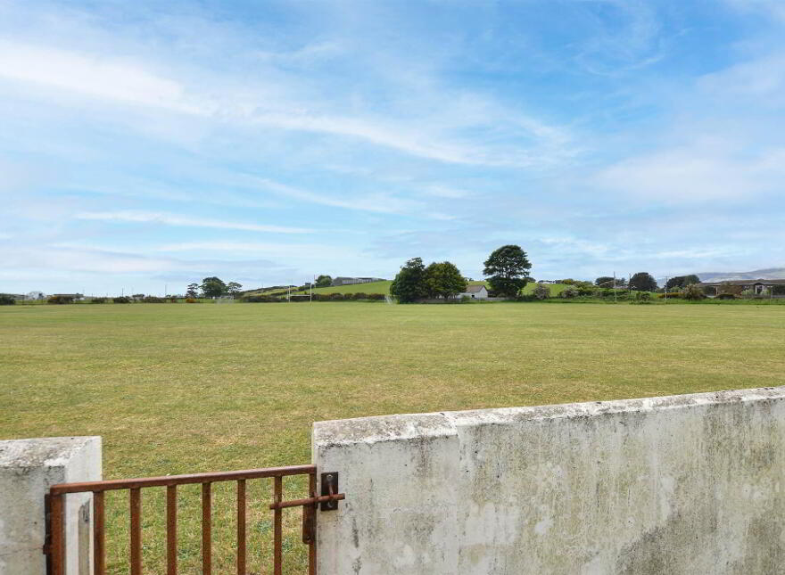 39 Marian Park, Ballykinlar, Downpatrick, BT30 8DJ