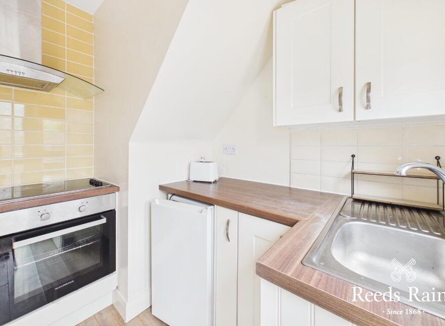 6 Hazelbrook Avenue, Bangor, BT20 3HZ