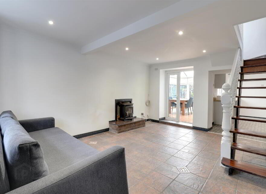 8a Pound Street, Newtownards, BT23 4LD