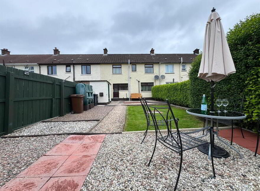 7 Dunowen Pass, Rathcoole, Newtownabbey, BT37 9HW