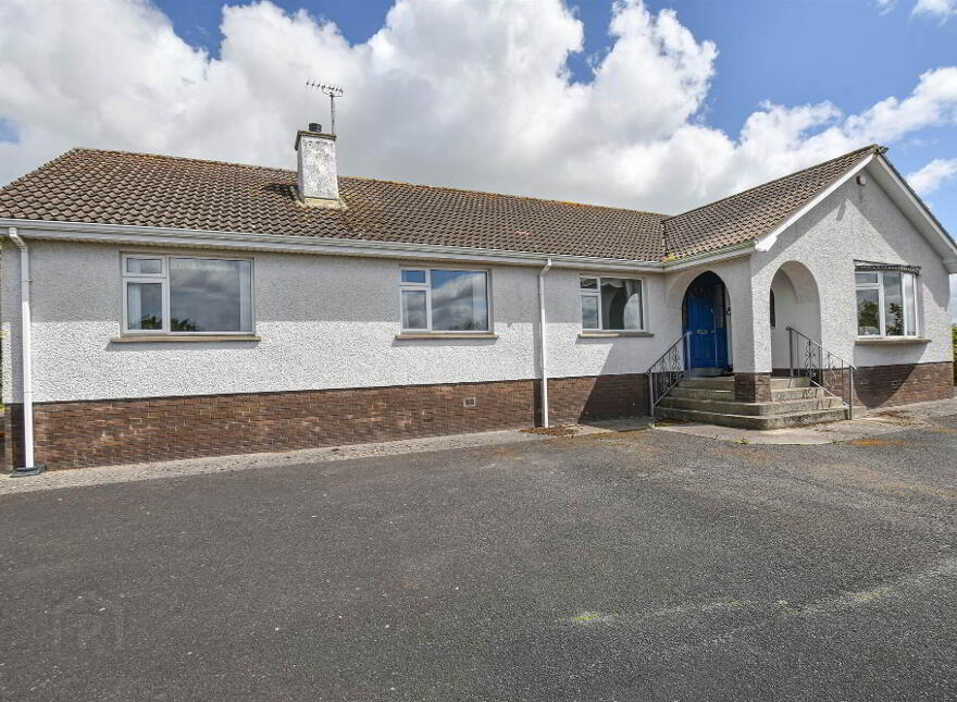 8 Ballynagross Road, Ballyalton, Downpatrick, BT30 7DP