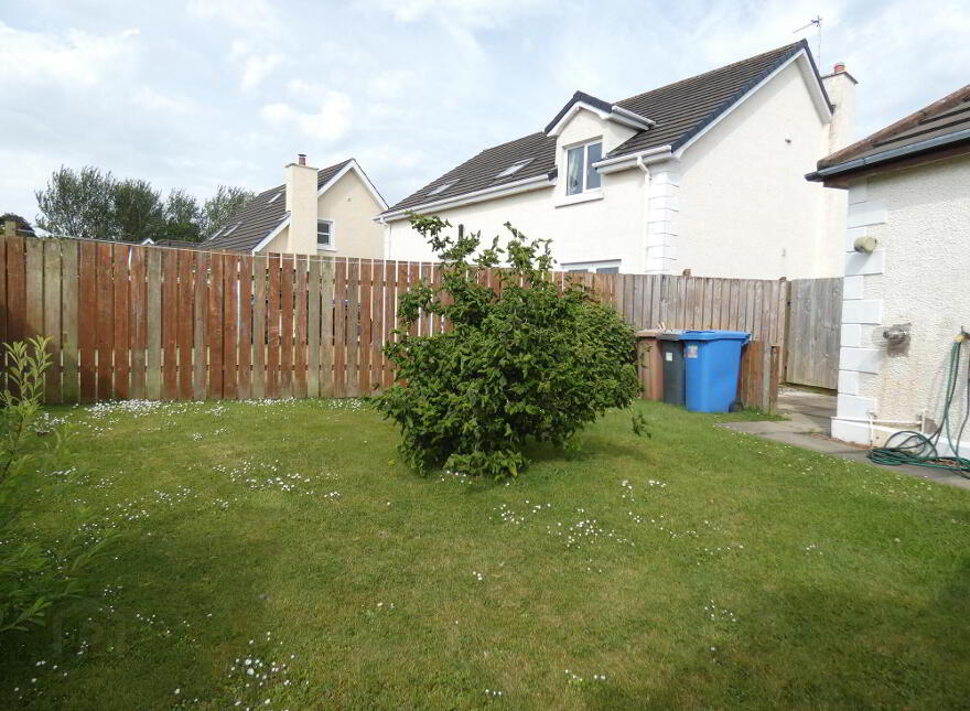 1 Bush Crescent, Bushmils, Bushmills, BT57 8AJ