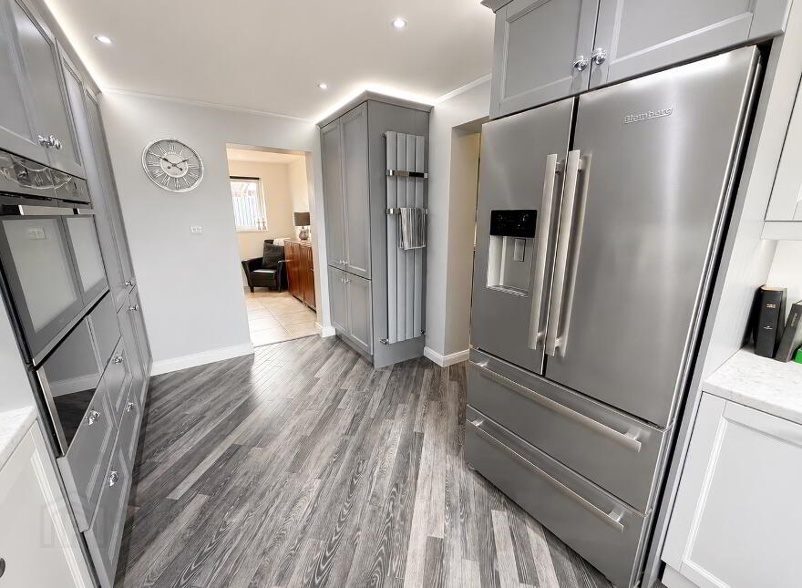 4 Abbeydale, Waterside, L'Derry, BT47 6YY