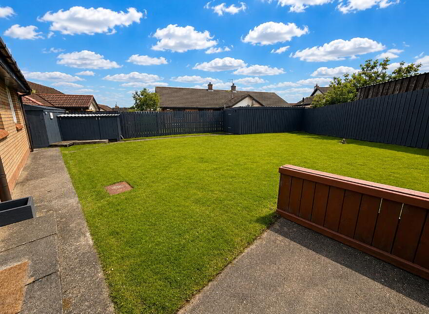 4 Abbeydale, Waterside, L'Derry, BT47 6YY