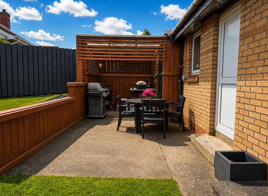 4 Abbeydale, Waterside, L'Derry, BT47 6YY
