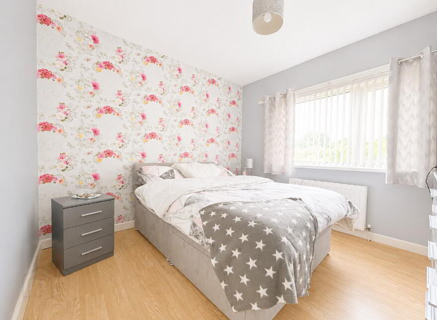 82 Northland, Carrickfergus, BT38 8LA