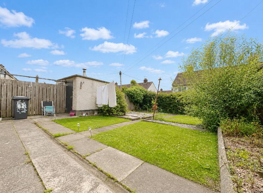 82 Northland, Carrickfergus, BT38 8LA