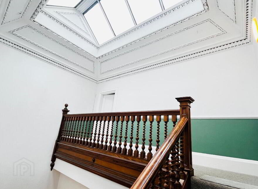 2 Bruntsfield Crescent, Bruntsfield, Edinburgh, EH10 4EZ