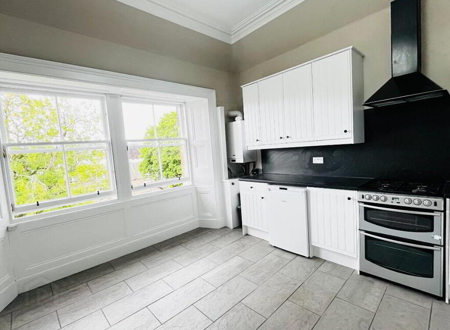 2 Bruntsfield Crescent, Bruntsfield, Edinburgh, EH10 4EZ