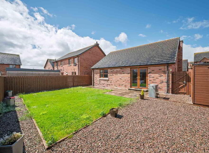 3 St. Andrews Drive, Ballyhalbert, Newtownards, BT22 1TW
