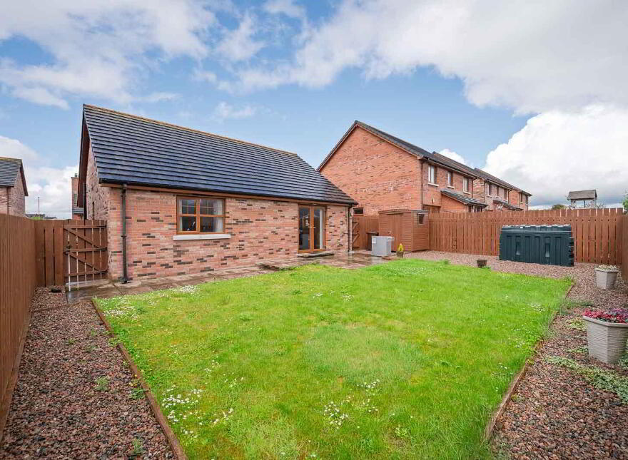 3 St. Andrews Drive, Ballyhalbert, Newtownards, BT22 1TW