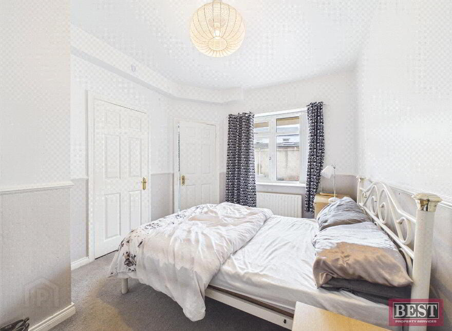 Flat 2 Waterfront House, 8 Seaview, Warrenpoint, Newry, BT34 3NJ
