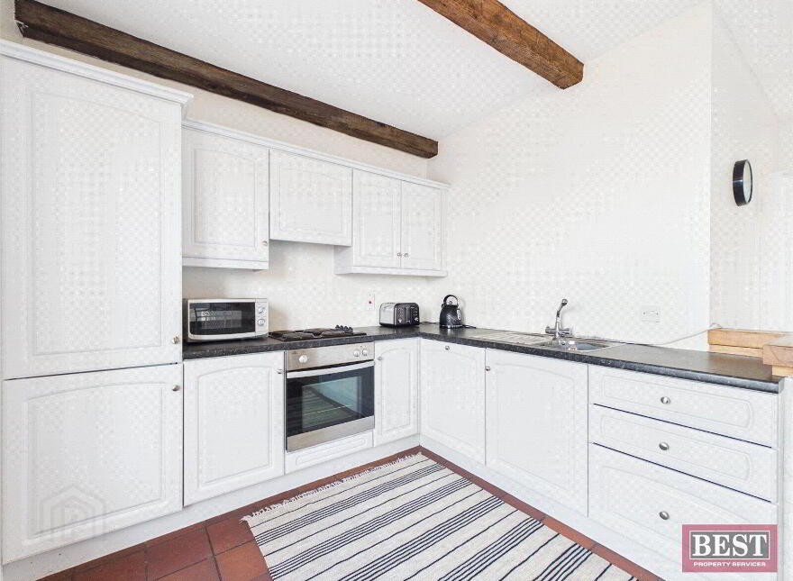 Flat 2 Waterfront House, 8 Seaview, Warrenpoint, Newry, BT34 3NJ