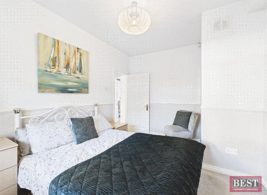 Flat 2 Waterfront House, 8 Seaview, Warrenpoint, Newry, BT34 3NJ