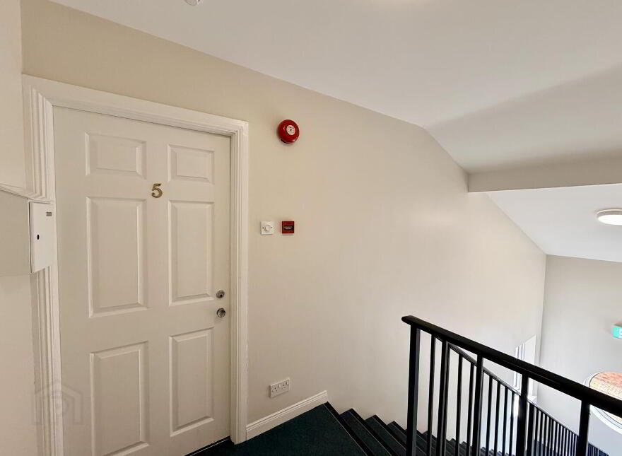 5 Dormans Court, Railway Street, Donaghadee, BT21 0JL
