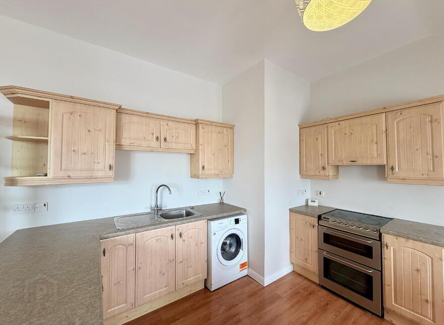 5 Dormans Court, Railway Street, Donaghadee, BT21 0JL