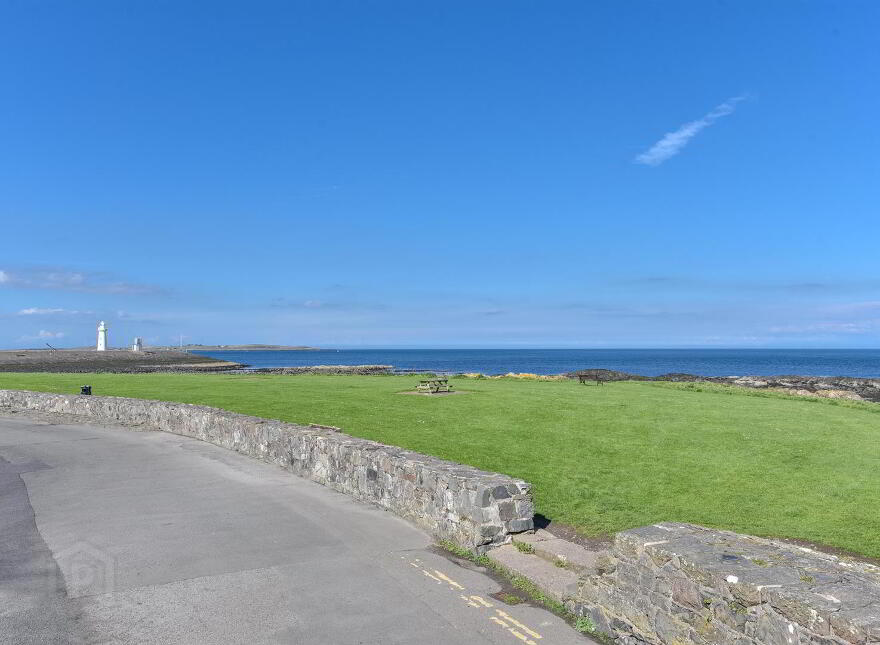 5 Dormans Court, Railway Street, Donaghadee, BT21 0JL