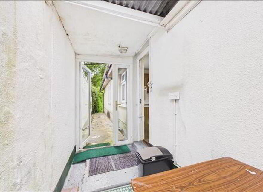 Pinehurst, Glenville, Dunmore Road, Waterford