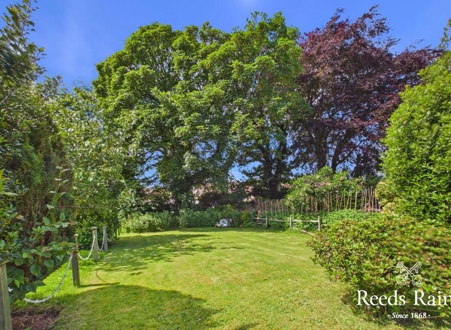 10 Bowland Heights, Newtownards, BT23 8SA