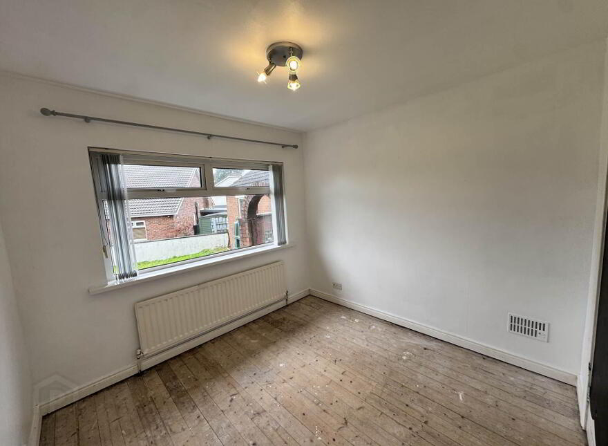 17 Prospect Gardens, Carrickfergus, BT38 8QX