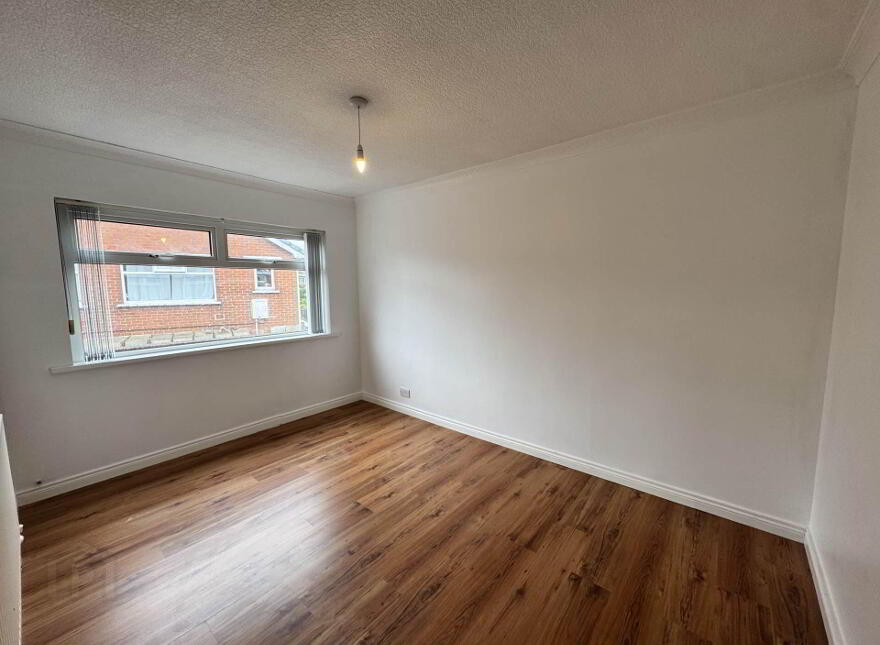 17 Prospect Gardens, Carrickfergus, BT38 8QX