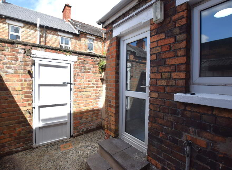 12 Aigburth Park, Belfast, BT4 1PQ