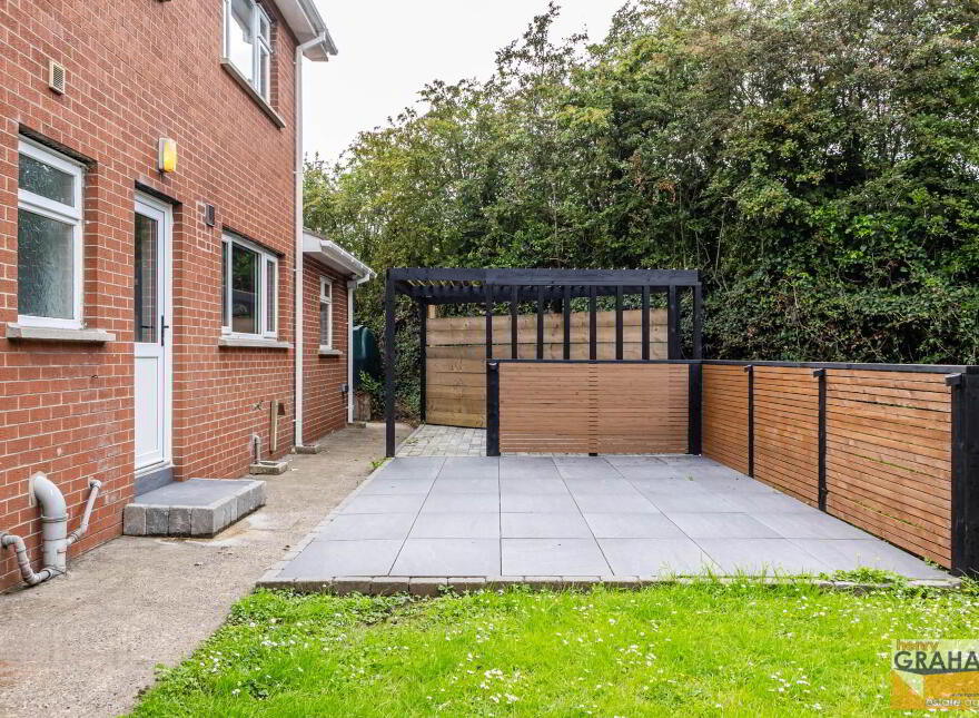 23 Burnbrae Avenue, Lisburn, BT27 5JE