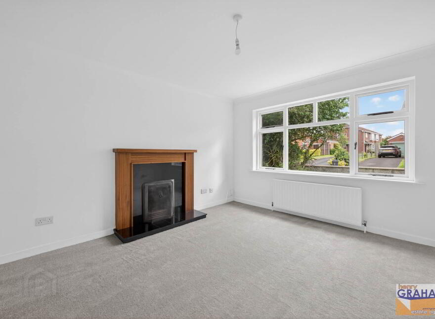 23 Burnbrae Avenue, Lisburn, BT27 5JE
