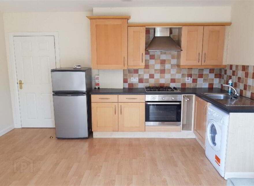 Apt 6 99, 101 Eglantine Avenue, Belfast, BT9 6RW