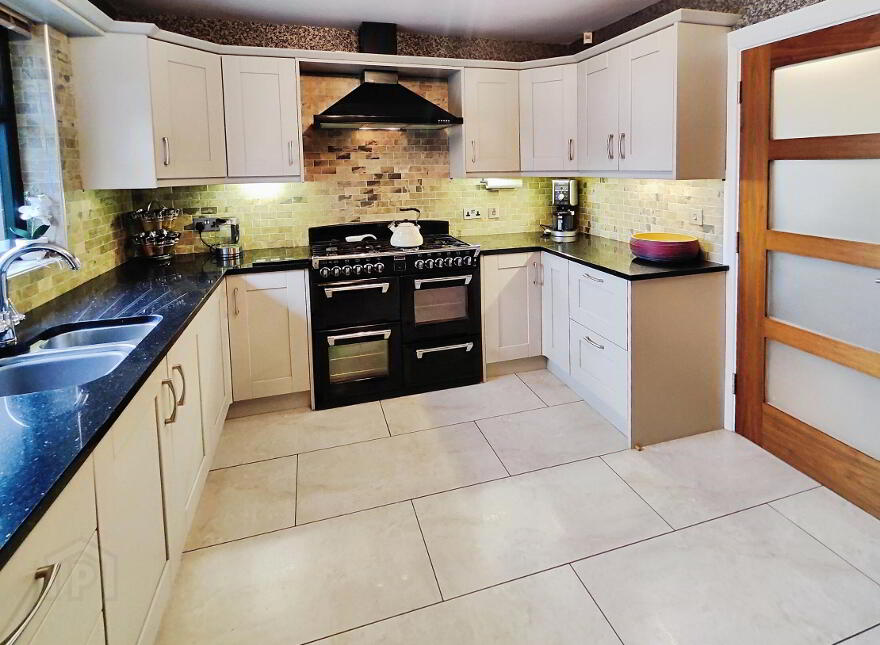 64 Broomhill Park, Coleraine, BT51 3AN