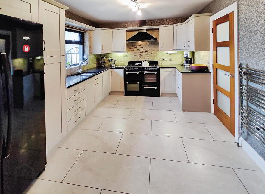 64 Broomhill Park, Coleraine, BT51 3AN