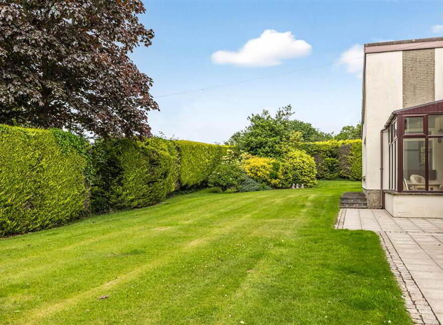 18 Upper Mealough Road, Carryduff, Belfast, BT8 8LR
