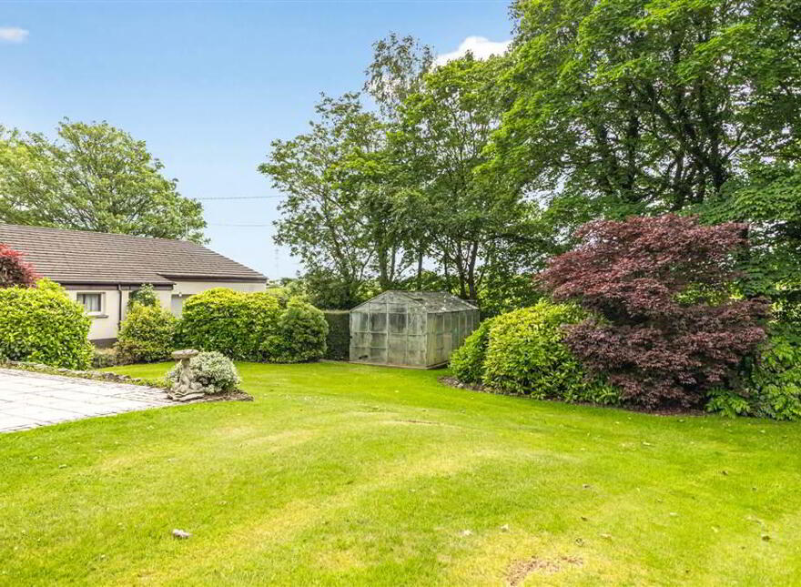 18 Upper Mealough Road, Carryduff, Belfast, BT8 8LR