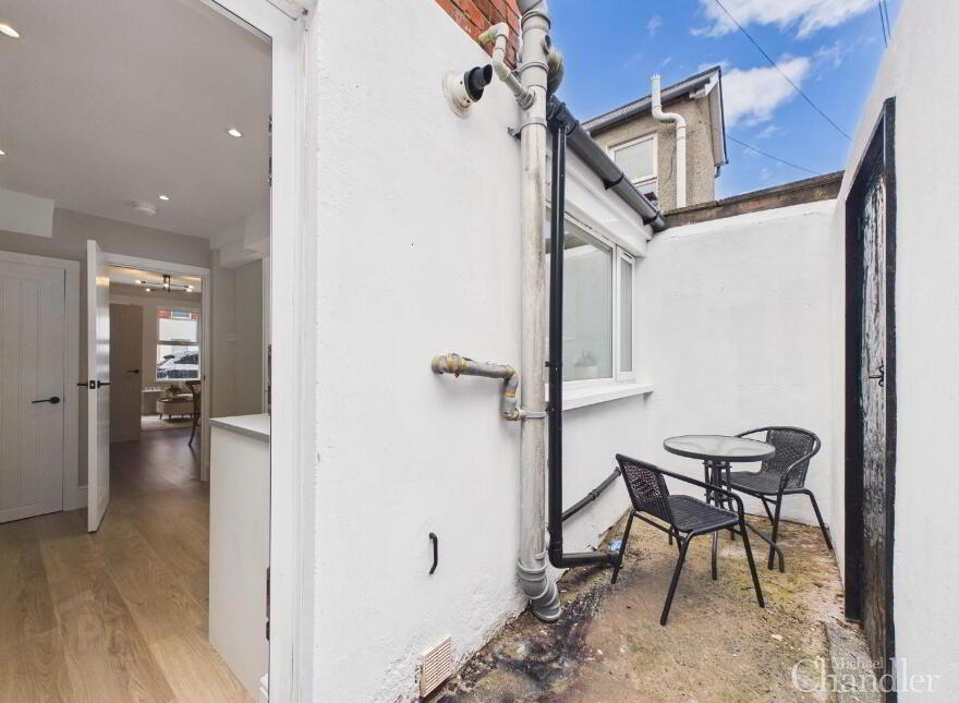 86 Dunraven Avenue, Belfast, BT5 5JS