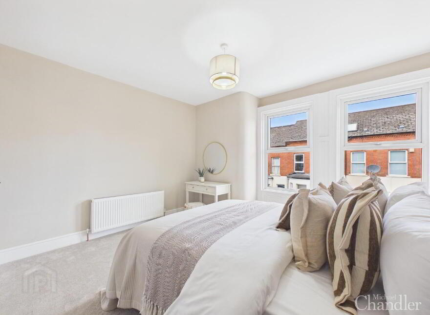 86 Dunraven Avenue, Belfast, BT5 5JS