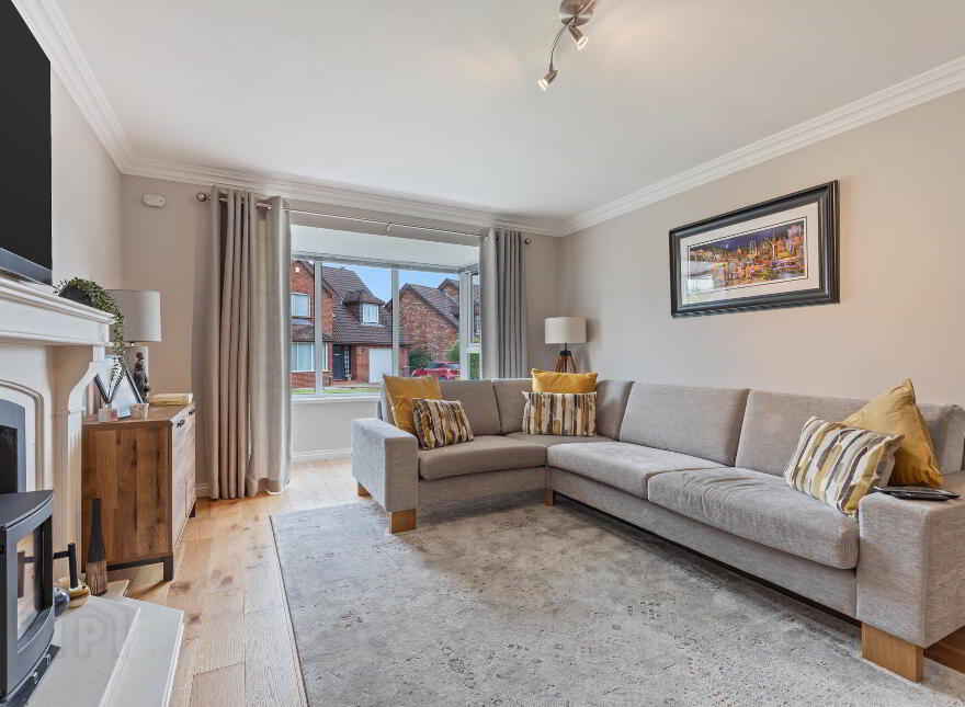 11 Moorfield Gardens, Comber, Newtownards, BT23 5WF