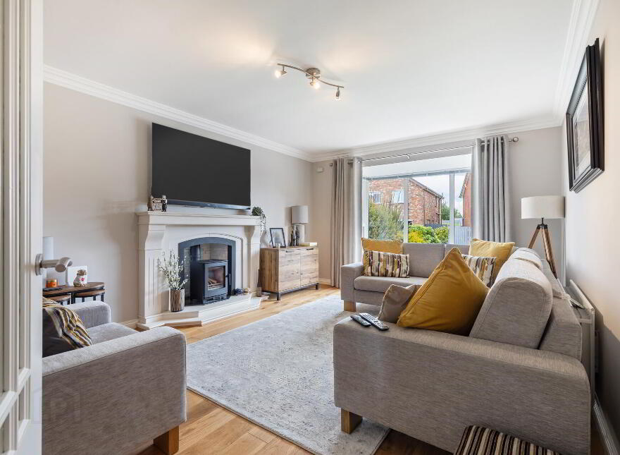 11 Moorfield Gardens, Comber, Newtownards, BT23 5WF