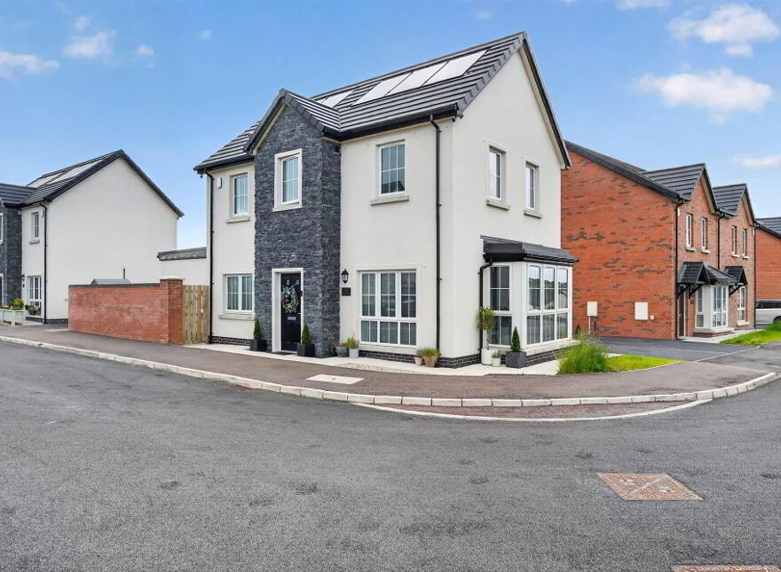 26 Mealough Lane, Carryduff, Belfast, BT8 8JG